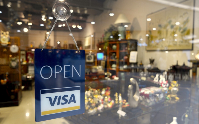 magasin-MONTFORT SUR ARGENS-min_open_sign_visa_sign_open_store_sign_visa_credit_card_business-810443